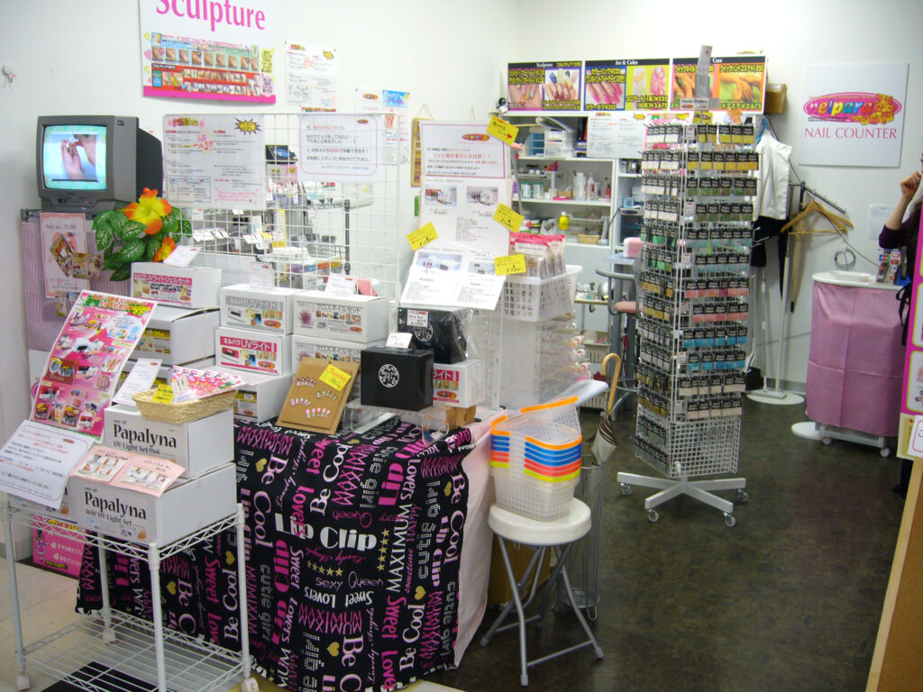 ネルパラ　ネイルカウンター 店舗画像